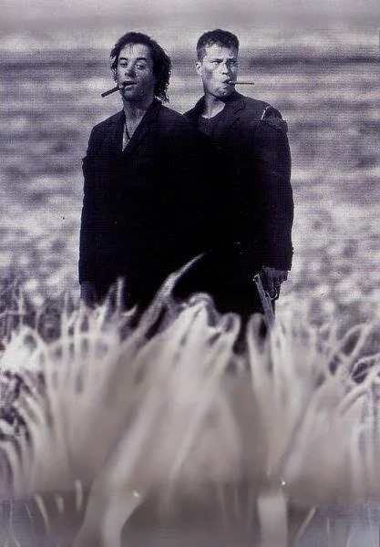 Göylərin qapısını döyməli (1997)